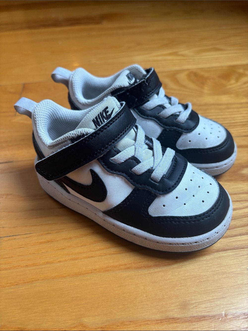 Nike Court Borough Toddler 7C
